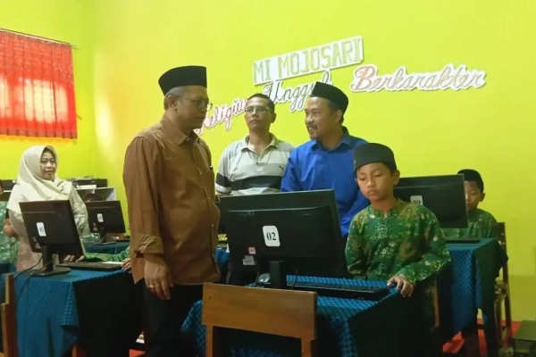 Wibowo Prasetyo Perjuangkan Penambahan Ruang Kelas dan PIP bagi Siswa MI Mojosari