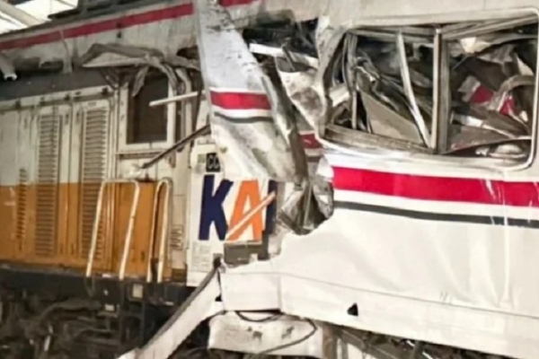 Fraksi PDI Perjuangan DPR RI  Desak Evaluasi Total Keselamatan Kereta Atas Tragedi Bekasi Timur 