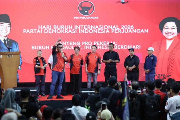  Di Hadapan 1.500 Buruh, Sekjen PDI Perjuangan Hasto Ajak Perkuat Solidaritas dan Gotong Royong