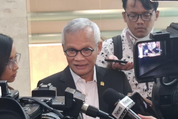Aria Bima: Larangan Berpolitik Bagi Linmas, Pegawai BLUD, Unsur Masyarakat Adalah Produk Lama