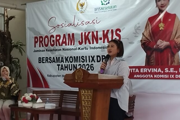 Wujudkan Jaminan Kesehatan Prima, Vita Ervina Ajak Warga Ngluwar Pastikan Kepesertaan JKN-KIS Aktif