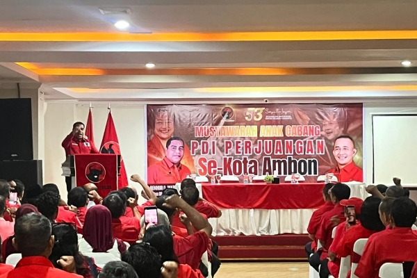 Benhur Watubun Bakar Semangat Kader: Rebut Kembali Kejayaan PDI Perjuangan di Kota Ambon!