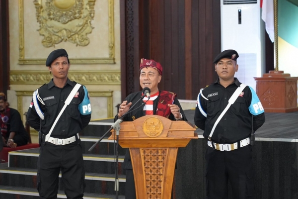 Krisantus Perintahkan Bapenda Kalbar Jemput Bola dan Tagih ke Perusahaan