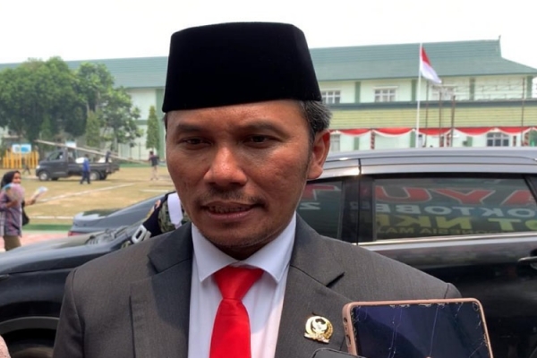 Edi Purwanto Minta Pemerintah Waspada 'Fuel Surcharge' di Tengah Naiknya Harga Tiket Pesawat