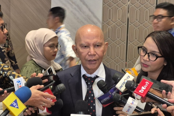 ​Guna Jaga Rupiah, Banggar DPR Desak Bank Indonesia Naikkan Suku Bunga hingga 75 Bps Hari Ini