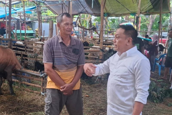 Soroti Penurunan Omzet Pedagang Hewan Kurban, Anas Karno Desak Lurah dan Camat Turun ke Lapangan
