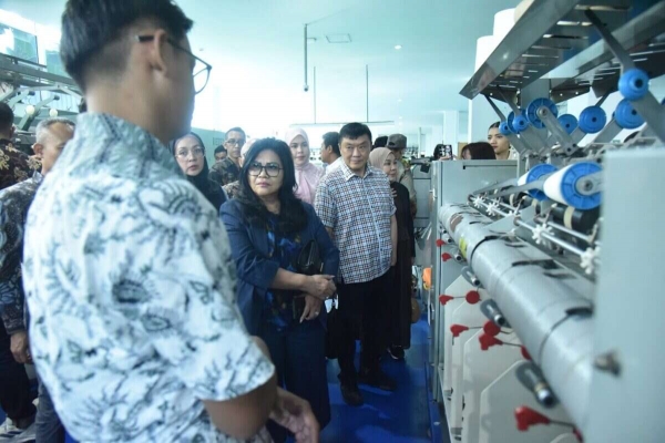 Industri Tekstil RI Sulit Bersaing, Wakil Ketua Komisi VII DPR Soroti Izin Ribet dan Karut-Marut Regulasi