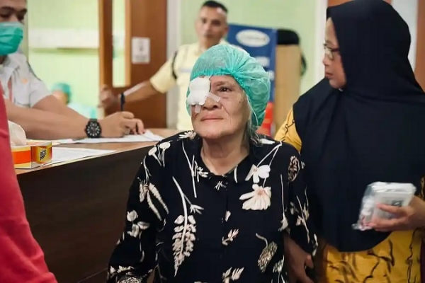 Rudianto Tjen Ajak Warga Pulau Bangka Manfaatkan Operasi Katarak Gratis Yayasan Rudi Center Bersama PDI Perjuangan Babel