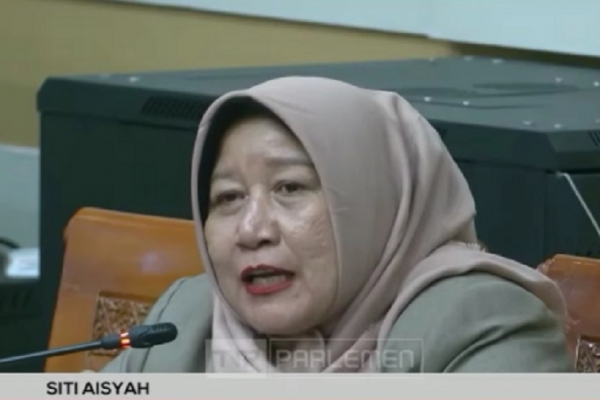 Siti Aisyah Pertanyakan Implementasi Putusan MK Soal Anggota Polri Aktif Ditempatkan di Instansi atau Kementerian Lain
