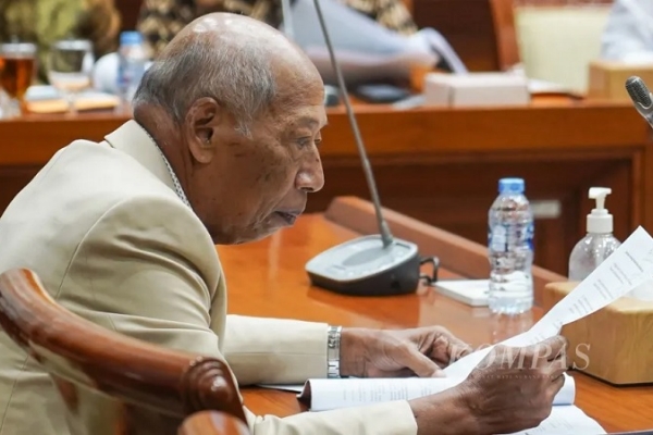 Usia Pensiun Polri, Wayan Sudirta: Usulan yang Membedakan Bintara dan Tamtama dengan Perwira Perlu Dikaji Mendalam