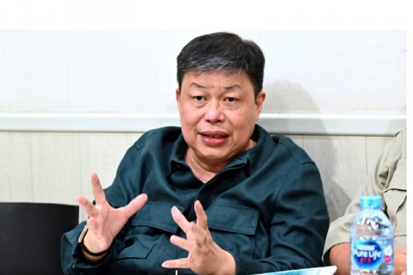 Alex Indra Lukman Dorong Asuransi Kesehatan Anggota DPR Akomodasi Layanan Bedah Robotik