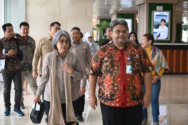 Puji Fasilitas National Hospital Surabaya, Indah Kurniawati: Warga Tak Perlu Lagi Berobat ke Luar Negeri