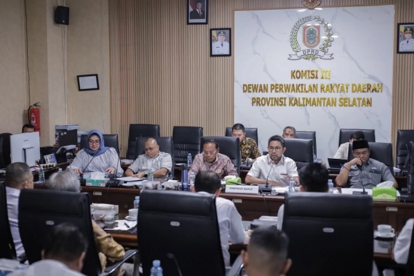 Atasi Antrean Panjang, Pansus DPRD Kalsel Evaluasi Distribusi BBM Bersubsidi