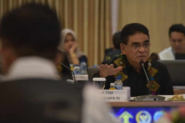 Andreas Hugo Pareira Tegaskan Demonstrasi adalah Alarm Serius untuk Pemerintah