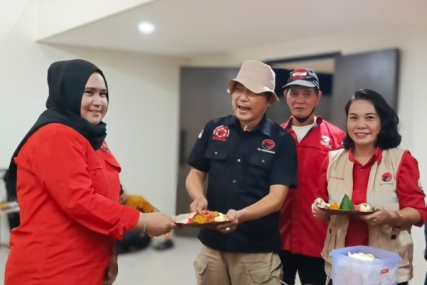 Peringati Bulan Bung Karno, Meily Magdaleni Ajak Banteng Depok Hidupkan Semangat Gotong Royong