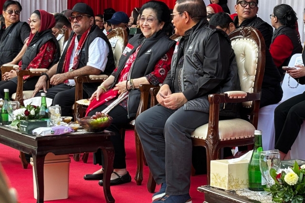 Megawati Tertawa Saksikan Peserta Lomba Impersonate Tirukan Gaya Bicaranya di Festival Bung Karno