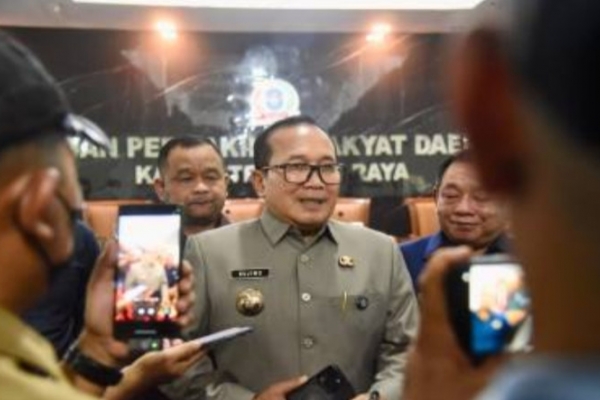 Sujiwo Ajak Lansia Kubu Raya Tetap Aktif dan Produktif