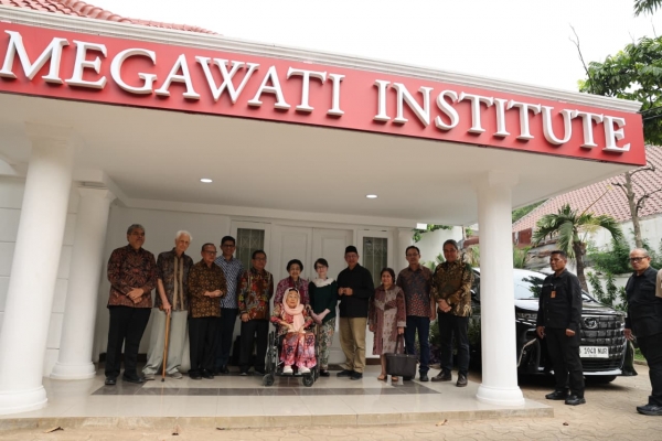 Usai Temui Megawati, Lukman Hakim Saifuddin Ungkap GNB Bahas Masalah Aktual Bangsa