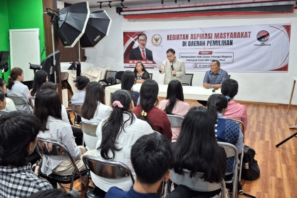 Sofyan Tan Ungkap Banyak Siswa Lulus PTN, Namun Gagal Kuliah Karena Faktor Ekonomi
