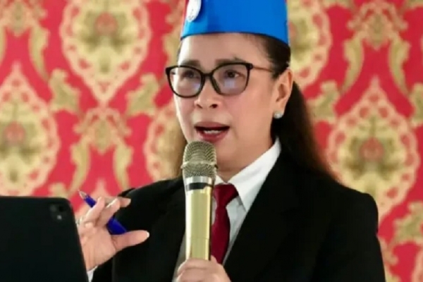 Raih Gelar Doktor Cum Laude, Vanda Sarundajang Komitmen Tingkatkan Kualitas Pengabdian