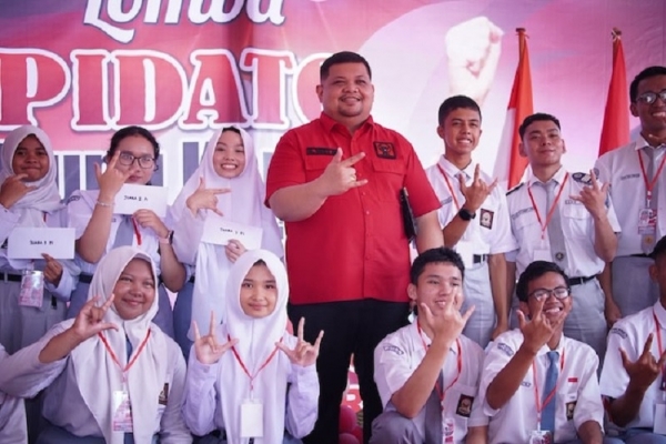 Peringati Haul Bung Karno, DPC PDI Perjuangan Pekanbaru Gelar Lomba Pidato Pelajar 