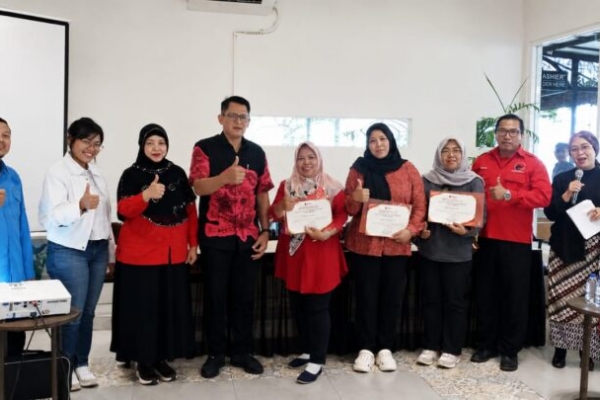 Membumikan ‘Berdikari’ Bung Karno, DPC PDI Perjuangan Sleman Pacu UMKM Go Digital