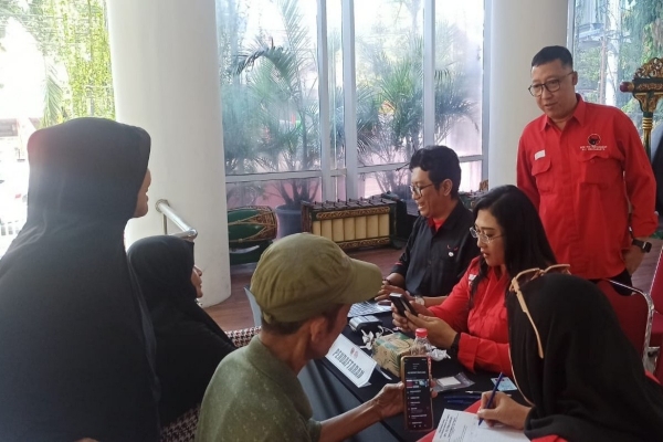 Peringati Bulan Bung Karno, Warga DIY Padati Layanan Kesehatan Gratis PDI Perjuangan