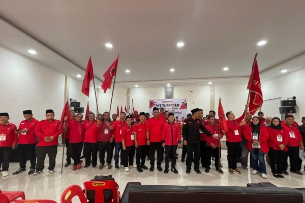 Lima PAC PDI Perjuangan se-Labura Dilantik