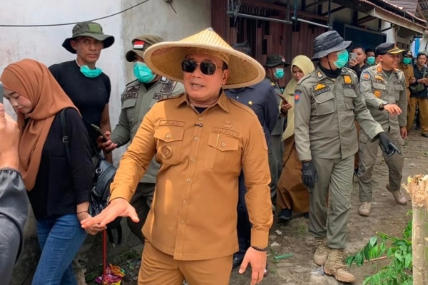 Ubah Wajah Pelabuhan Rasau Jaya bak Bandara, Bupati Sujiwo Pimpin Penataan Total