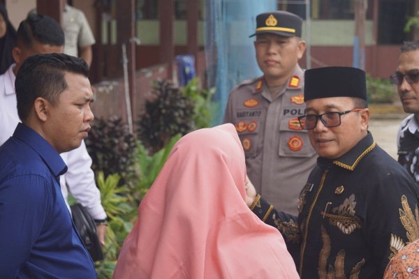 Atasi Kemunduran Sektor Tani, Bupati Kubu Raya Sujiwo Instruksikan Dinas Pertanian "Turun Gunung"