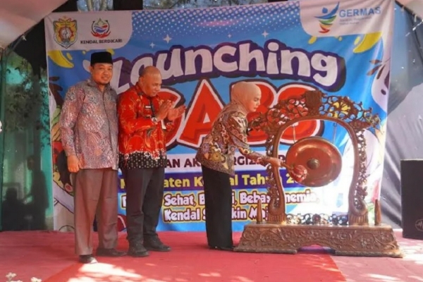Percepat Turunnya Stunting, Bupati Dyah Kartika Luncurkan GABS di 278 SMP dan SMA 