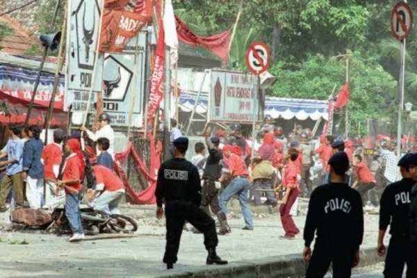 Tragedi Kudatuli 1996, Puncak Brutalitas Pelanggaran HAM Era '90-an yang Tak Boleh Dilupakan