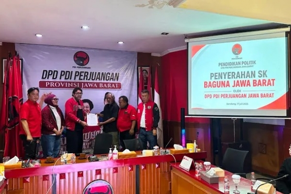 Resmi Dikukuhkan, BAGUNA PDI Perjuangan Jabar Siap Gerak Cepat Tanggulangi Bencana