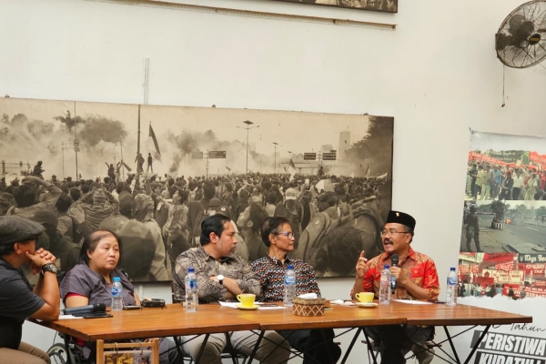 Jurnalis Senior Ungkap Cara Orde Baru Kendalikan Media: Dari Diksi hingga Isi Berita