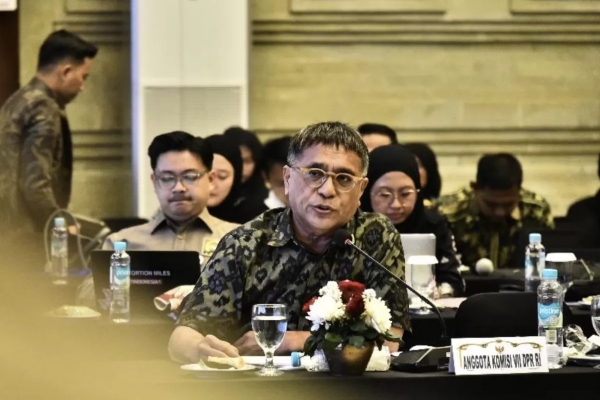 Atasi Badai PHK di Jatim, Samuel Wattimena Minta Pemda Fasilitasi Reskilling Buruh