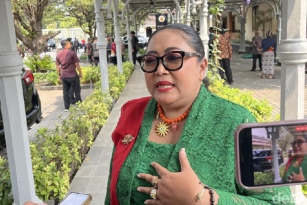 Bupati  Gunungkidul Endah Subekti Percepat Penyaluran Air Bersih Ke Sejumlah Wilayah Terdampak Kekeringan