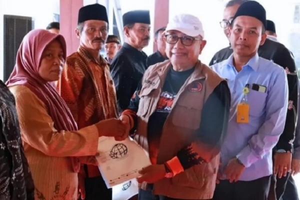 Bupati Blitar Minta Sertifikat Program PPTPKH Untuk Kembangkan Usaha dan Ekonomi Keluarga