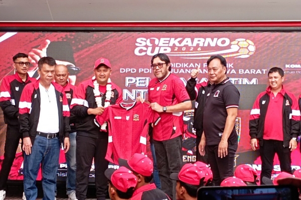 Incar Gelar Juara Soekarno Cup U-17 2026, DPD PDI Perjuangan Jabar Resmi Lepas Skuad Banteng Jabar FC