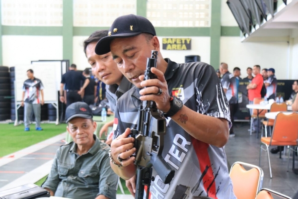 Dukung Atlet dan Kesiapan Prajurit, Wagub Kalbar Apresiasi Peresmian Lapangan Tembak Indoor Kodaeral XII