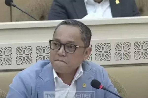 Kuota PIP Susut, Deddy Sitorus Ingatkan Penggunaan Anggaran Pendidikan Untuk MBG Harusnya Sudah Stop!