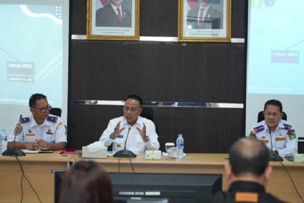 Krisantus Percepat Realisasi Pengerukan Alur Pelayaran Sungai Kapuas di Pelabuhan Pontianak