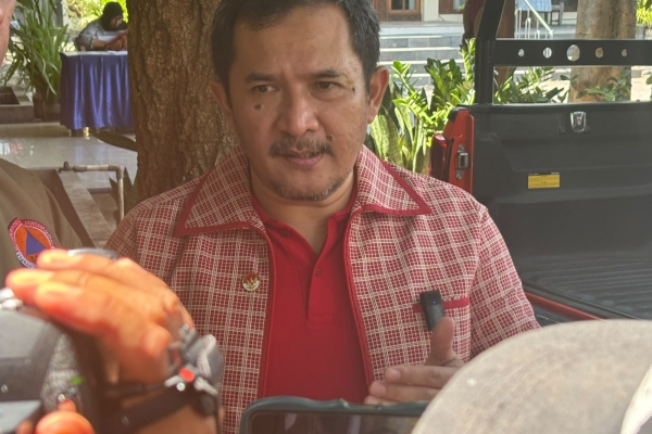 Eko Suwanto Serahkan 13 Peralatan Tangguh Bencana di Kota Yogyakarta, Apa Saja Isinya?