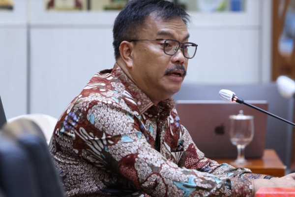 Edy Wuryanto Tegaskan Tenaga Kesehatan Harus Dapatkan Perlindungan dan Kepastian Status