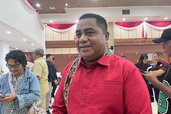 Maluku di Usia 81 Tahun, Benhur G. Watubun Soroti Ketimpangan Pembangunan 
