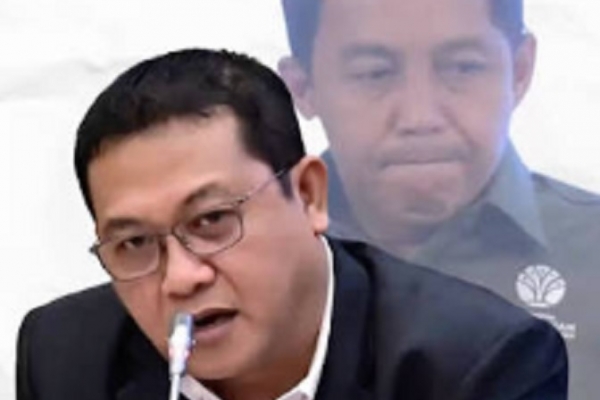 Sonny Danaparamita Desak Menhut Raja Juli Bersikap Ksatria, Lapor Prabowo Soal Karhutla yang Meluas