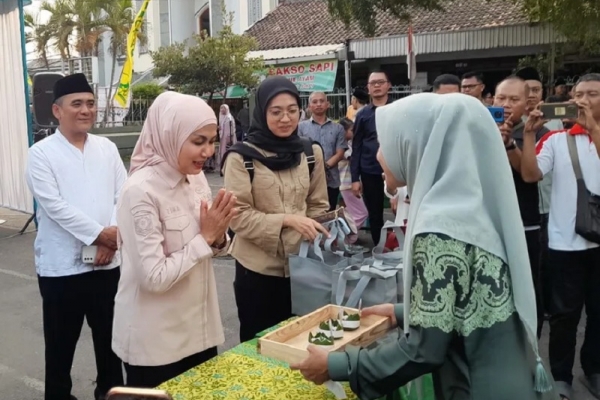 Tradisi Weh-Wehan Kaliwungu, Bupati Tika Sebut Telah Daftarkan ke Kalender Karisma Event Nusantara
