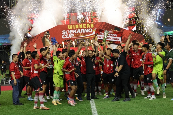 Atraksi Drone Bung Karno hingga Megawati Tutup Final Soekarno Cup 2026 di Surabaya