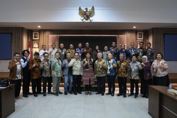 Kunjungi Pangkal Pinang, Mercy Barends Soroti Besarnya Potensi Perikanan Laut Belum Dimanfaatkan Optimal