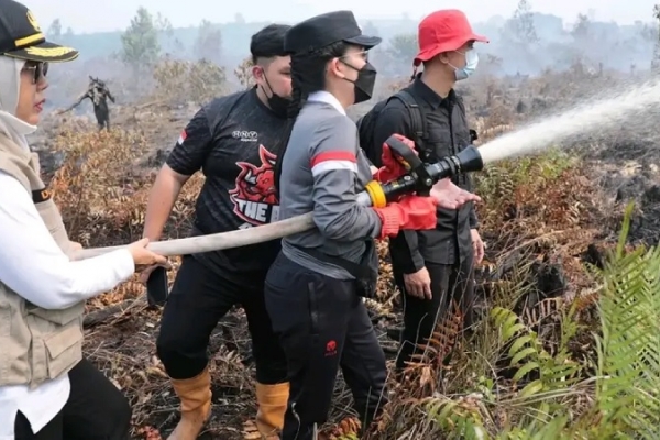 Karhutla Semakin Ganggu Warga, Tjhai Chui Mie Perkuat Penanganan di Singkawang