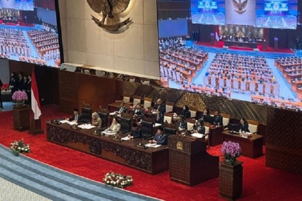 Puan Maharani Pimpin Rapat Paripurna Khusus dalam Rangka HUT ke-81 DPR RI